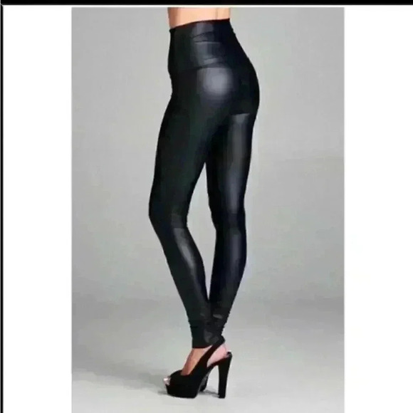 New Solid Faux Leather legging - Picture 2 of 16